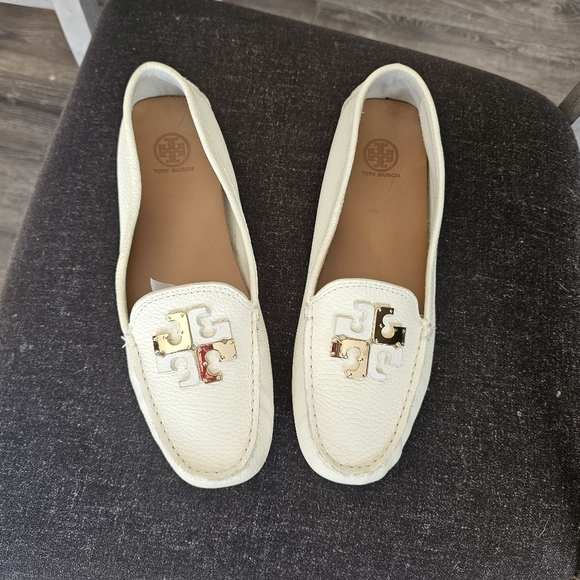 Tory Burch Lowell Driving Moc - Picture 6 of 12